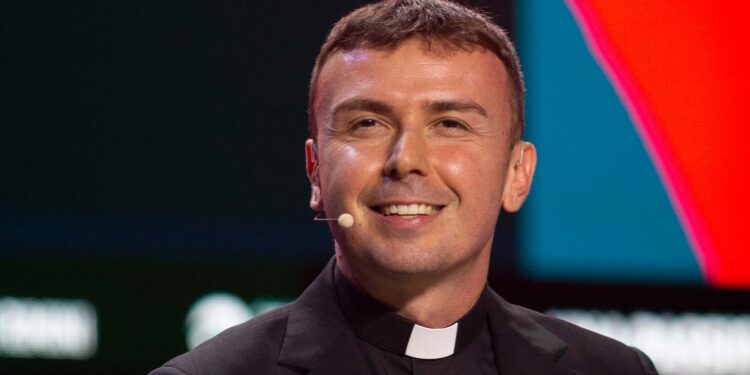 Don Luigi Epicoco: «Riprendiamoci il dono della Speranza»