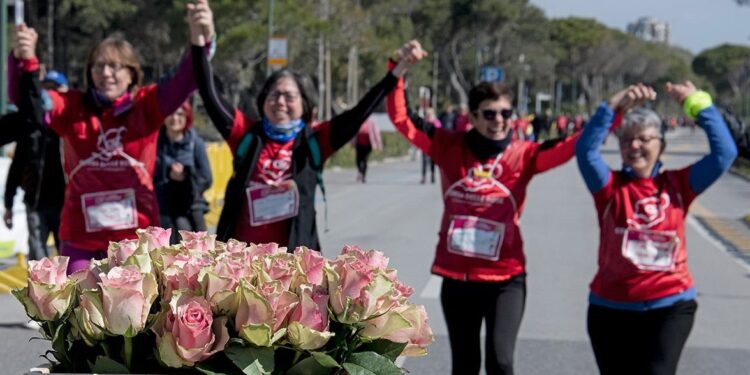A Lignano la 6ª Corsa delle Rose. Il ricavato alla Lilt