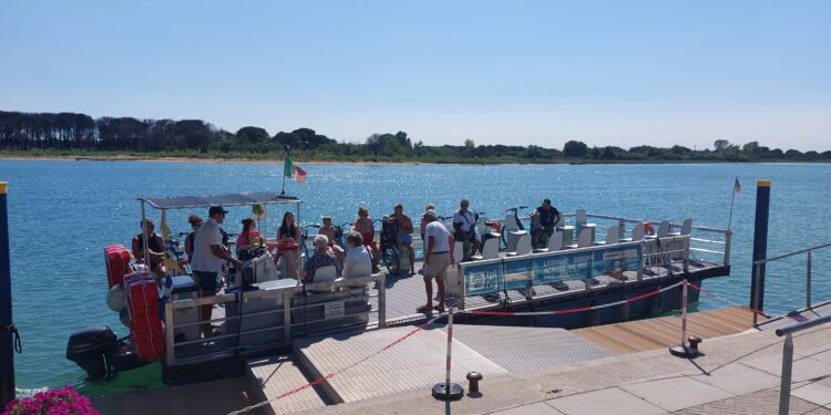 Dal 5 aprile torna il “passo barca” tra Lignano e Bibione