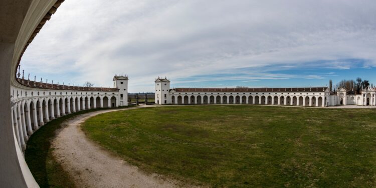 Codroipo. Tra antico e moderno, “Lo scrigno del doge” a Villa Manin