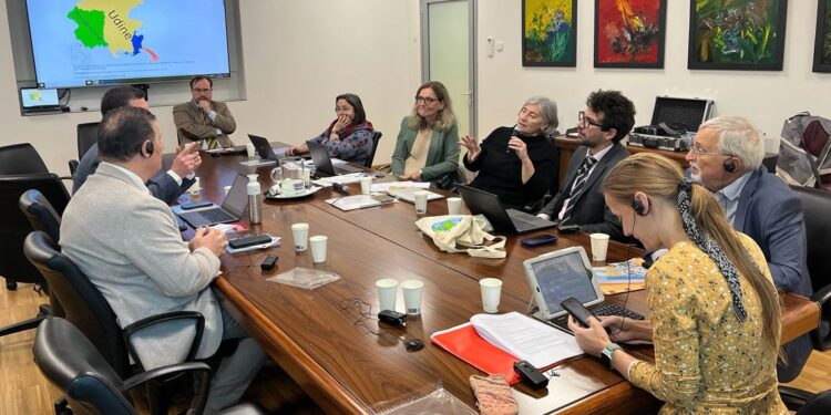 Tutela delle minoranze. La delegazione del Consiglio d’Europa all’Arlef. Si è parlato anche del Messale