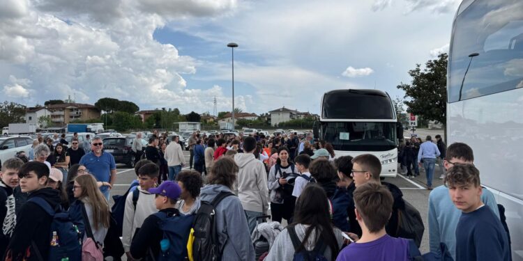 Ragazzi partiti verso il Giubileo. Gioia e speranza, con Francesco nel cuore