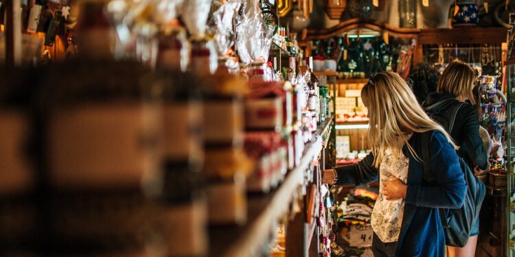 Nelle imprese del distretto del commercio del Friuli orientale, ai lavoratori buoni spesa “a km0”