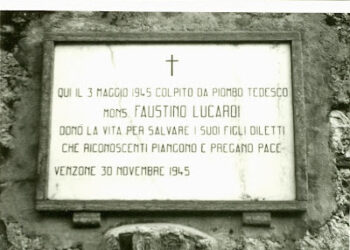 Venzone. Una targa ricorda mons. Lucardi nell’80° dell’uccisione