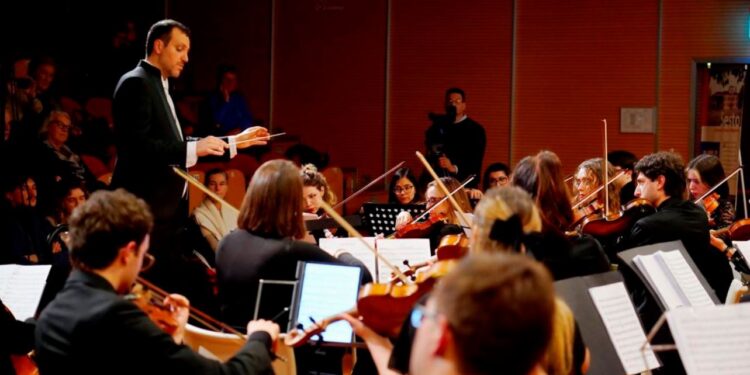 Con Audimus la musica orchestrale anche in casa di riposo