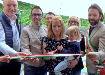 Paluzza, inaugurata la nuova Bottega del vino