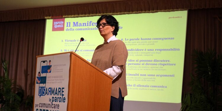 Il Manifest de comunicazion no ostîl di “Parole O_stili” par Furlan