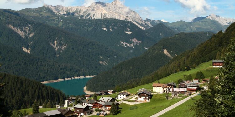 10mila passi di salute a Sauris. Si inaugura il nuovo itinerario