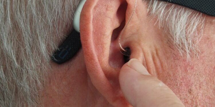 Acufene, prevenzione e rimedi possibili. Incontro a Udine