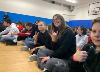 Pavia di Udine. Giovani al Giubileo, ci si autofinanzia anche lavando auto