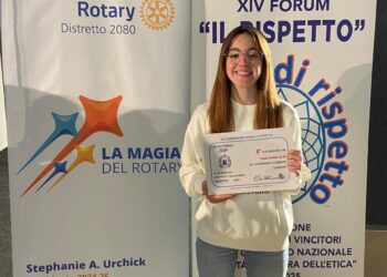 Codroipo. Nei panni di un bullo, Giada Burba premiata dal Rotary
