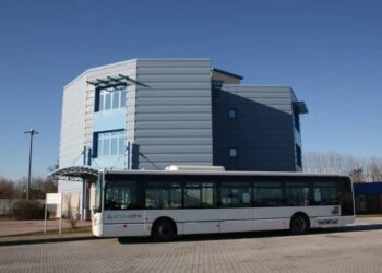 Da Udine a Grado e Lignano in corriera. Gli studenti (con abbonamento annuale) pagano metà prezzo