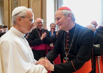 Il Papa ha incontrato i Vescovi italiani. Le anticipazioni delle parole di mons. Lamba