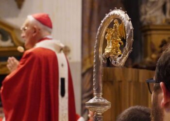 Mons. Lamba alla Messa con i pellegrini: «Ricomponiamo le diversità guardando a Cristo. A Roma per cambiare»