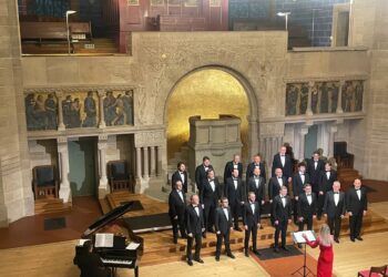 È finita l’epoca del coro-comunità. Il futuro? I tanti cori scolasici