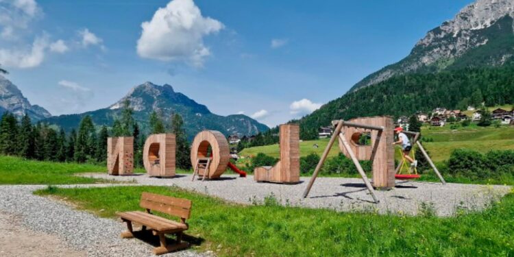 Dialetti e lingue di minoranza, tre giorni di convegno a Sappada con l’Accademia della Crusca