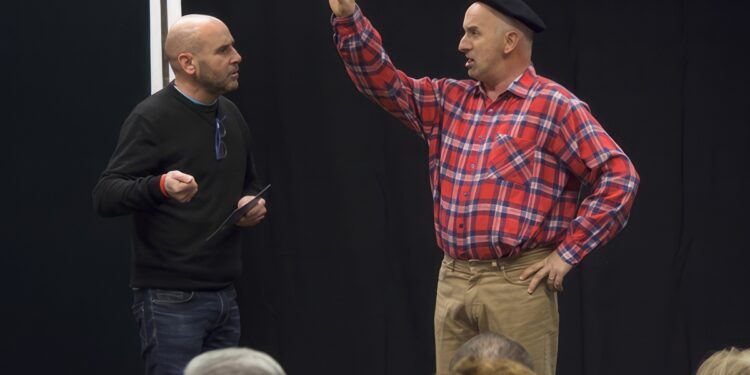 Flambro. Con “caBarete” le risate diventano solidarietà