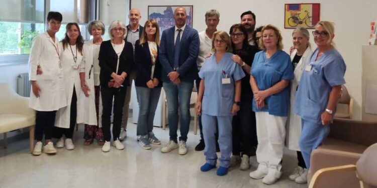 Sei televisori per l’Rsa di Gemona donati dall’Associazione Allevatori