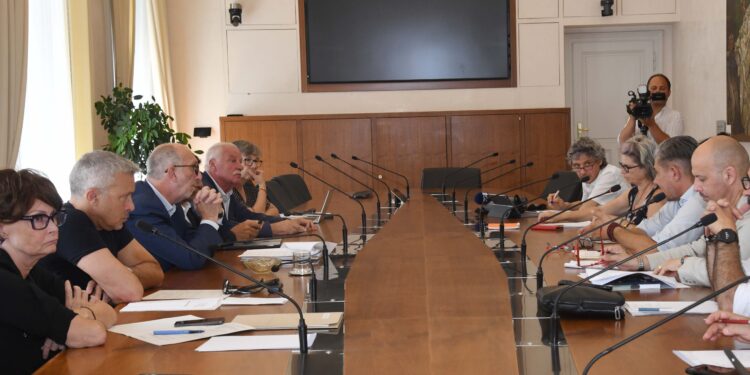 In Friuli-V.G. da mercoledì 2 luglio l’ordinanza anti-caldo. Stop dalle 12.30 alle 16 per i lavoratori a rischio