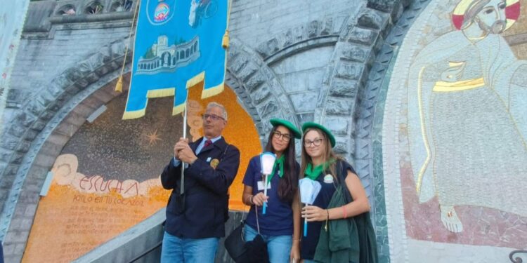 A Lourdes tra emozioni e servizio. Anche diversi giovani