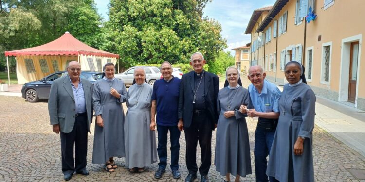 Santa Maria la Longa. Il grazie alle Suore Orionine del Piccolo Cottolengo che concludono il servizio dopo 23 anni