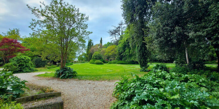 Santa Maria la Longa. “Il giardino incantato di Villa Tissano”, spettacolo per tutti