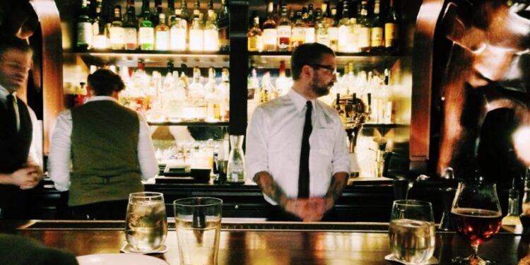 Lavoro, in agosto aumentano le assunzioni. Ma diverse figure ancora non si trovano