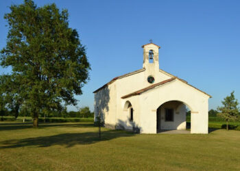 Tomba di Mereto. Nella chiesa di San Rocco il concerto di Piero Perelli per “Musica in Villa”