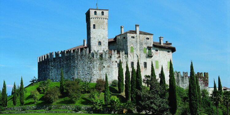 Castelli aperti, in Fvg si svelano 18 manieri