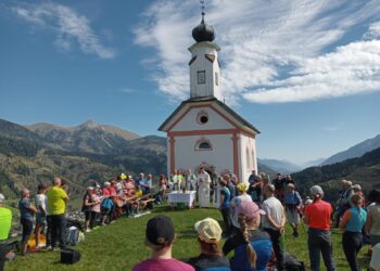 In supplica a piedi per 6 giorni. Pellegrini a Maria Luggau