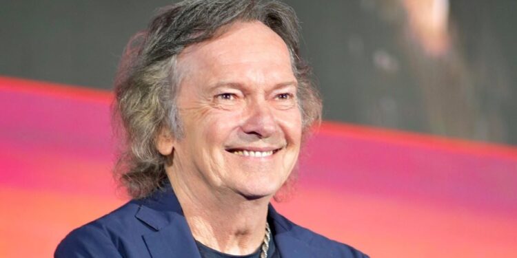 Red Canzian ad Artegna racconta come si vive sorridendo