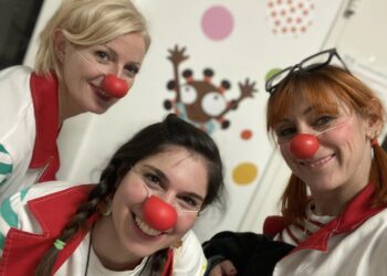Friulclaun, naso rosso e tanti sorrisi in pediatria e tra gli anziani. Al via un corso