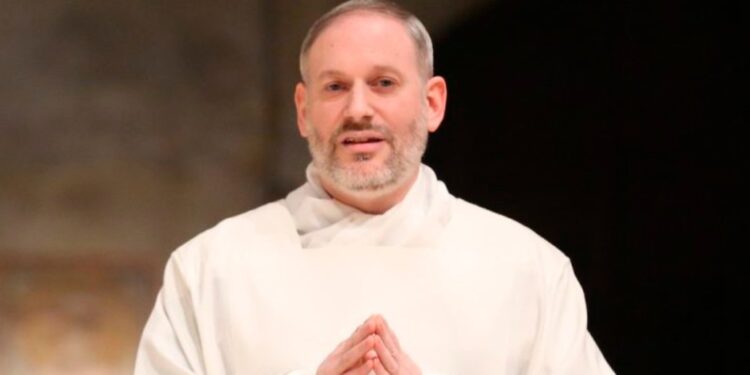 Don Cristian Brunato vicario parrocchiale a Udine