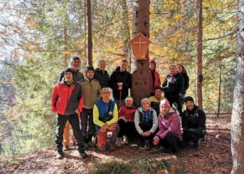Tarvisio. La Messa tra le croci dello storico sentiero verso il Lussari