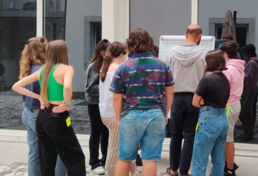 Spazio Giovani, al via due corsi: moda e canto