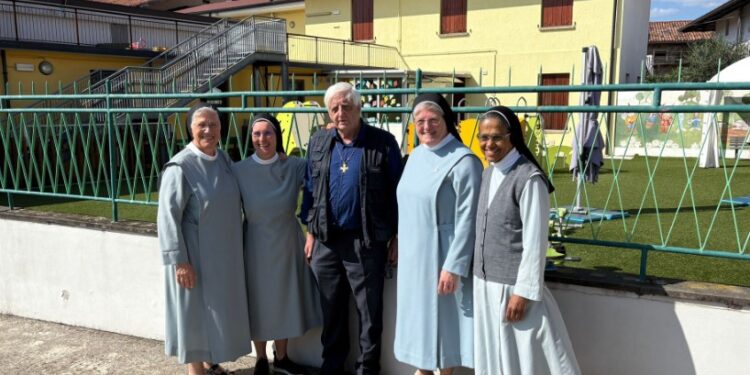 Dopo 81 anni, commosso saluto alle Suore di Savorgnano