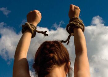 Lotta alla tratta, “Human Library” con le storie a Udine