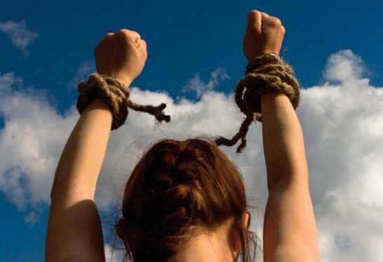 Lotta alla tratta, “Human Library” con le storie a Udine