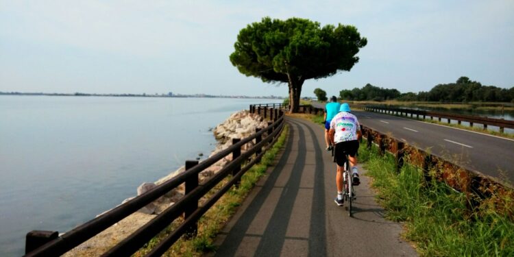 Grado. Dalla Regione altri 350 mila euro per illuminare la ciclabile