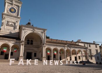 Udine capitale del pensiero critico: torna il Fake news festival