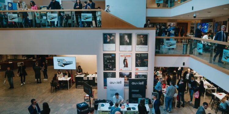 Friuli a caccia di lavoratori. Dal 13 al 15 novembre la Fiera del lavoro e dell’educazione Edu Job Fairs