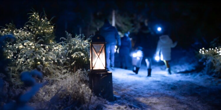 A Valbruna l’attesa si fa incanto con Advent pur, il cammino tra neve, silenzi e tradizioni