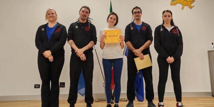 A Buttrio corso gratuito di autodifesa per donne e serata sulle relazioni tossiche con la criminologa