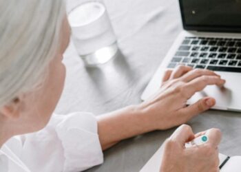 Cittadini, tecnologia e partecipazione nell’era digitale. Non lasciare indietro le persone