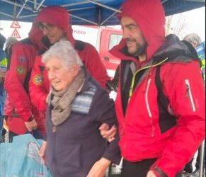 Maltempo, continua il lavoro dei soccorsi. Frana a Brazzano, due vittime