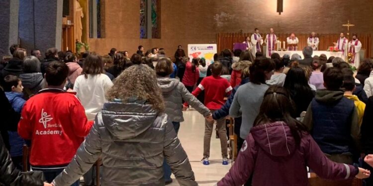 Avvento, a Pozzuolo e Villa Santina la preghiera di ragazzi e giovani con l’Arcivescovo