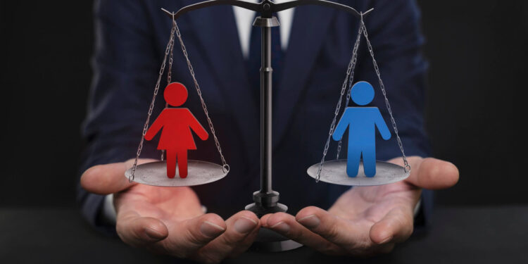 Troppi oscacoli per le donne, a partire dal congedo di maternità… e paternità