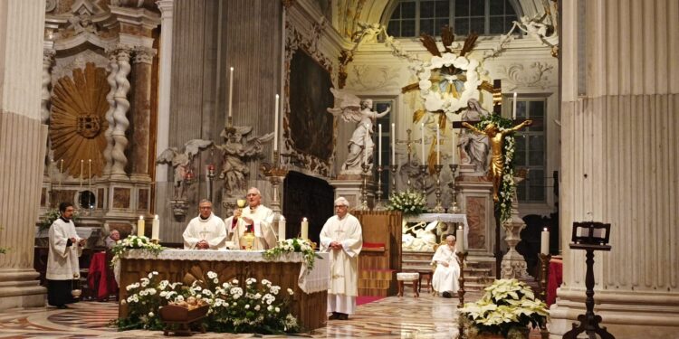 «Erode come i potenti d’oggi». Il giorno dell’Epifania pontificale dell’Arcivescovo e consegna del Messaggio del Papa per la Pace