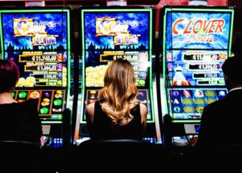 Azzardo. Rolando De Luca: «Con la terapia di gruppo da 30 anni curiamo la ludopatia. Nel 90% dei casi si esce dalla dipendenza»