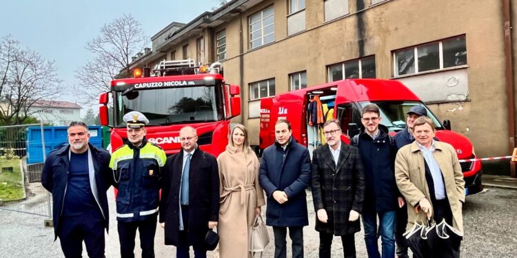 Ex casa di riposo di San Daniele. Iniziata la demolizione. Al suo posto un parcheggio